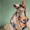 Les fleurs d'Yves Saint Laurent, Elsa Janssen